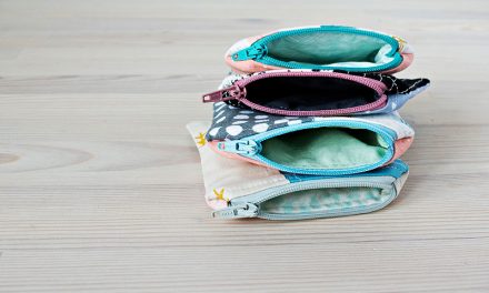 EASY SEW ZIPPER POUCH