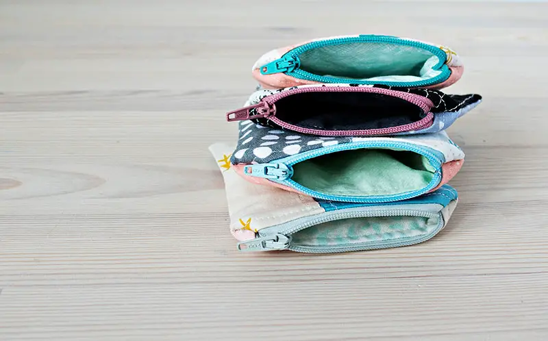 EASY SEW ZIPPER POUCH